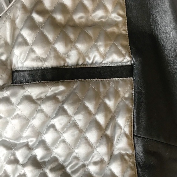 Harley Davidson Women’s Jacket - Picture 5 of 7